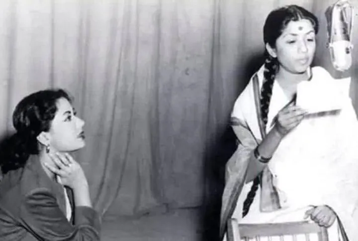 Amitabh Bachchan To AR Rahman - The Industry Pays Tribute To The Late Lata Mangeshkar